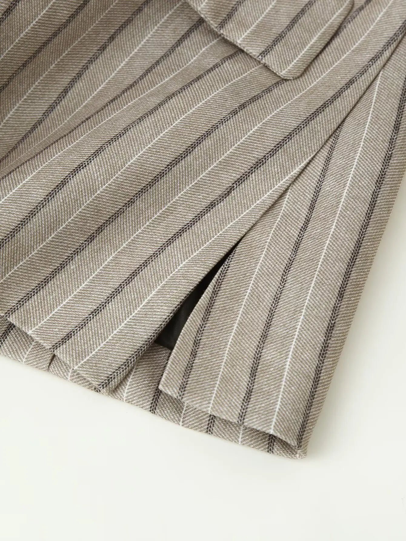 LIZAKOSHT  -  Autumn Women's With Blet Vertical Stripes Print Blazer Boyfriend Vintage Women Front Pockets Loose Suit Fashion Coat