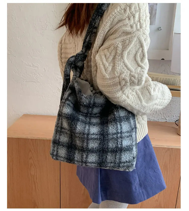 LIZAKOSHT  -  New Winter Autumn Plaid Furry Crossbody Bag Women Large Capacity Retro Shoulder Tote Bucket Bag Simple and Versatile Storage Bag