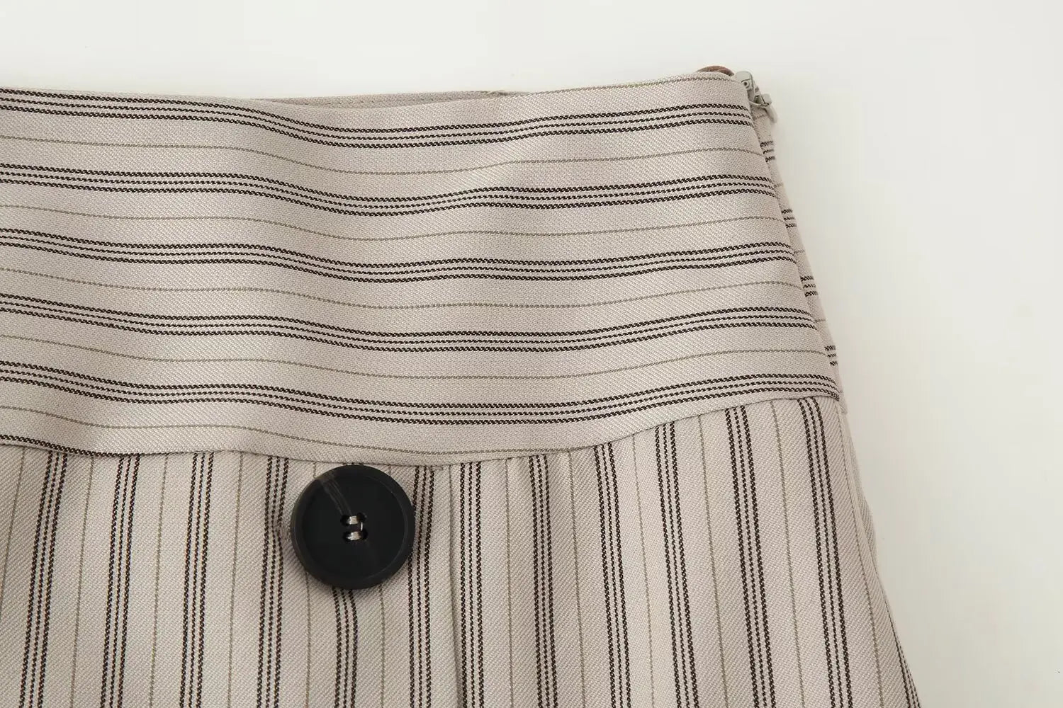 LIZAKOSHT  -  Fashionable A-Line  Skirt Women's Clothing Stripe Decorative Button Short Skirt Pants Polyester Fabric mid Waist Design