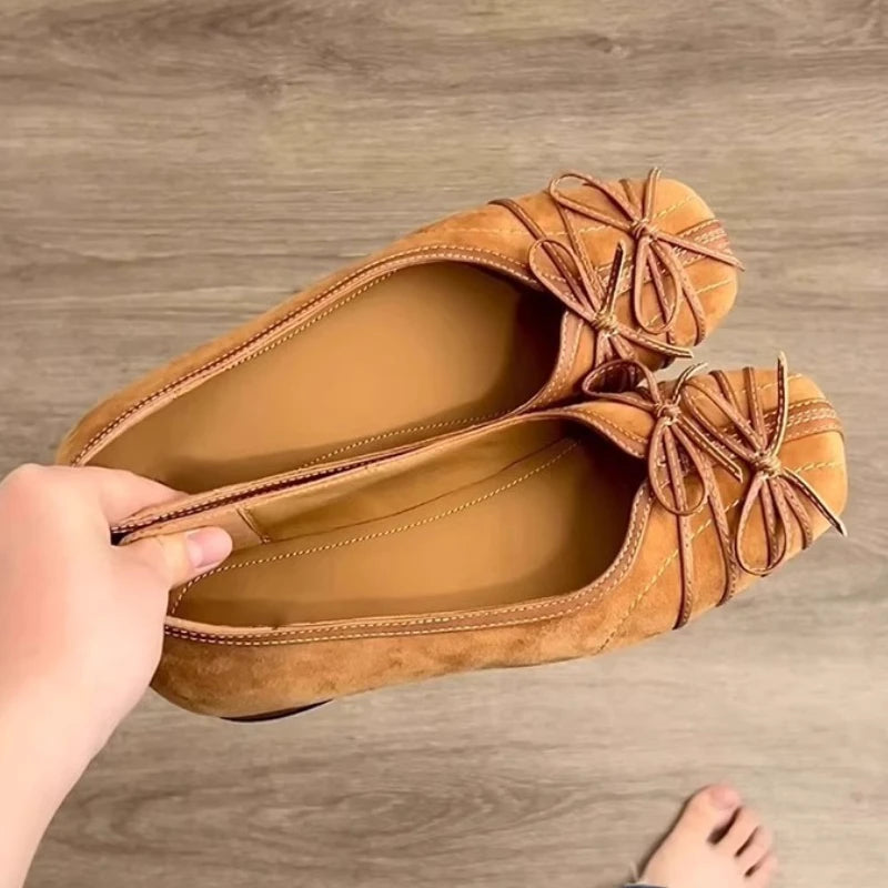 LIZAKOSHT  -  Novelty Bowknot Design Low Heel Pumps Women Comfortable Square Toe Lightweight Designer Shoes for Ladies Fashion Brand Loafers