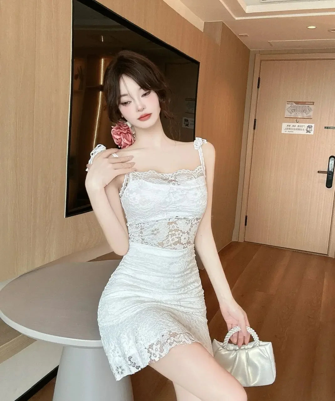 LIZAKOSHT  -  Pure Sexy Lace Suspender Dress for Women with High-end Temperament Tight Waisted Ruffle Edges and Buttocks