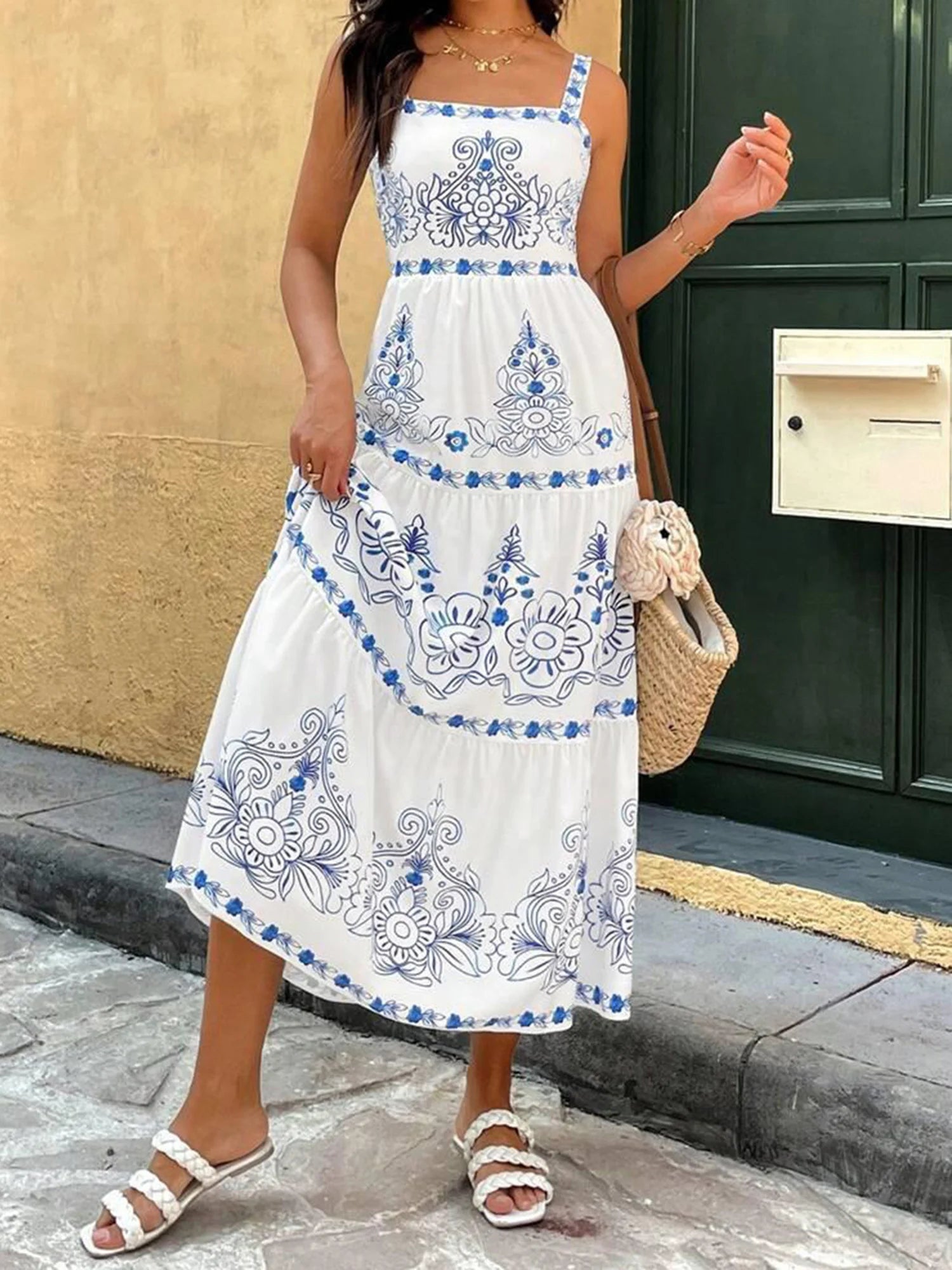 LIZAKOSHT  -  Women s Ruffled Maxi Dress Sleeveless Boho Floral Print A-Line Dress Summer Flowy Beach Dress with Tiered Hem