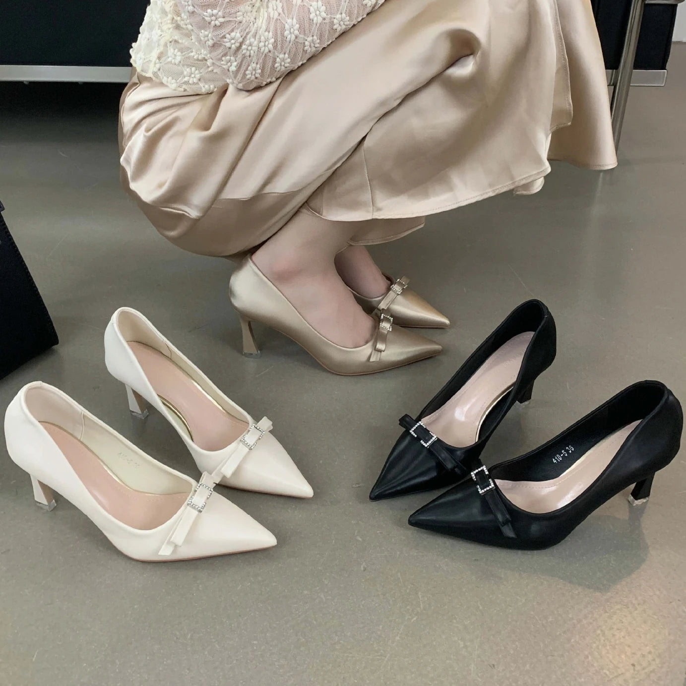 LIZAKOSHT  -  Bow Design Fine High Heels Women Brand Elegant Pumps Female Comfy Simple Fashions Pointed Toe High Heeled Office Women Shoes