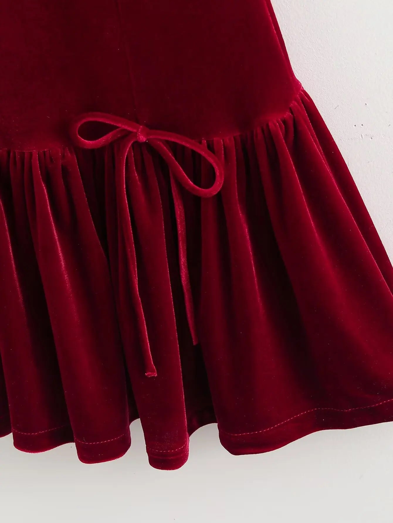 LIZAKOSHT  -  Women Christmas Red A-line Mini Dress Winter New Women Fashion Simple Sleeveless Slim Velvet Bow Short Dress Vestidos