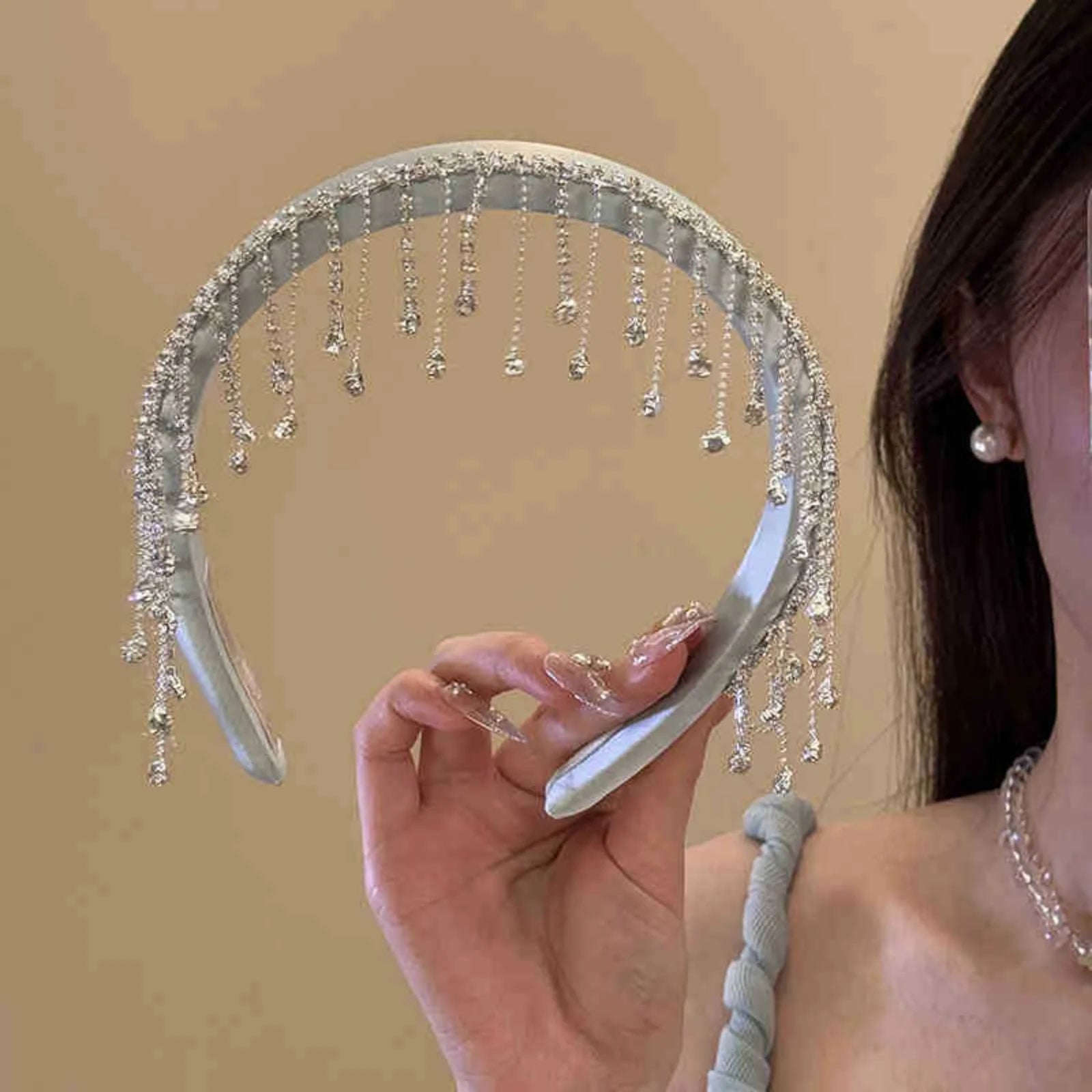LIZAKOSHT  -  1PC Diamond Tassel Flocking Hair Bands for Women Delicate Fashion Hair Accessories Premium Sense Simple Versatile Hair Accessori