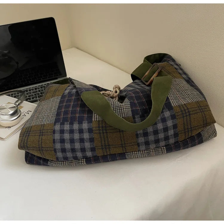 LIZAKOSHT  -  Fashion Plaid Texture Shoulder Bag Autumn Winter Wool Large Capacity Crossbody Bag Retro Lazy Style Lightweight Storage Bag