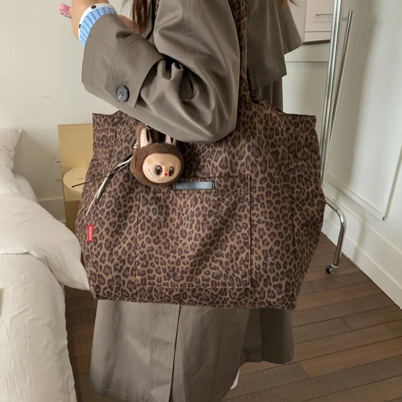 LIZAKOSHT  -  Retro Maillard Shoulder Bag Women Large Capacity Simple Tote Bag Winter Fashion Comfortable and Versatile Texture Storage Bags
