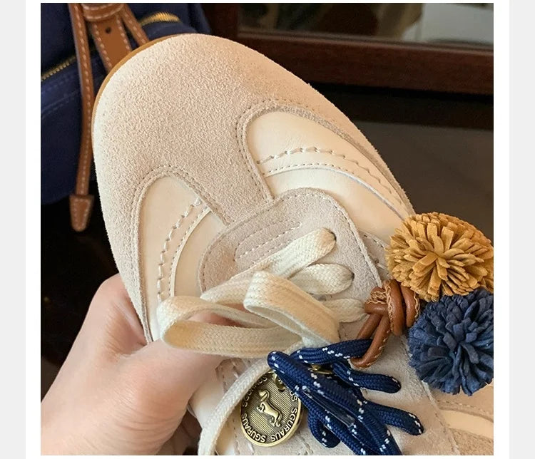 LIZAKOSHT  -  Autumn New Designer Women's Stylish Versatile Sneakers Trend Casual Board Shoes Comfortable Soft Soled Ladies Sneakers