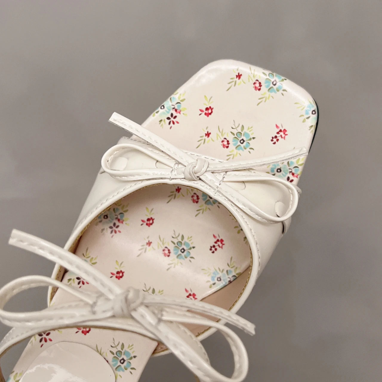 LIZAKOSHT  -  New Summer Elegant Fashion Bow Design Flowers SandalsWedge Cool Slippers Women's Straight French Style High-heeled Shoes