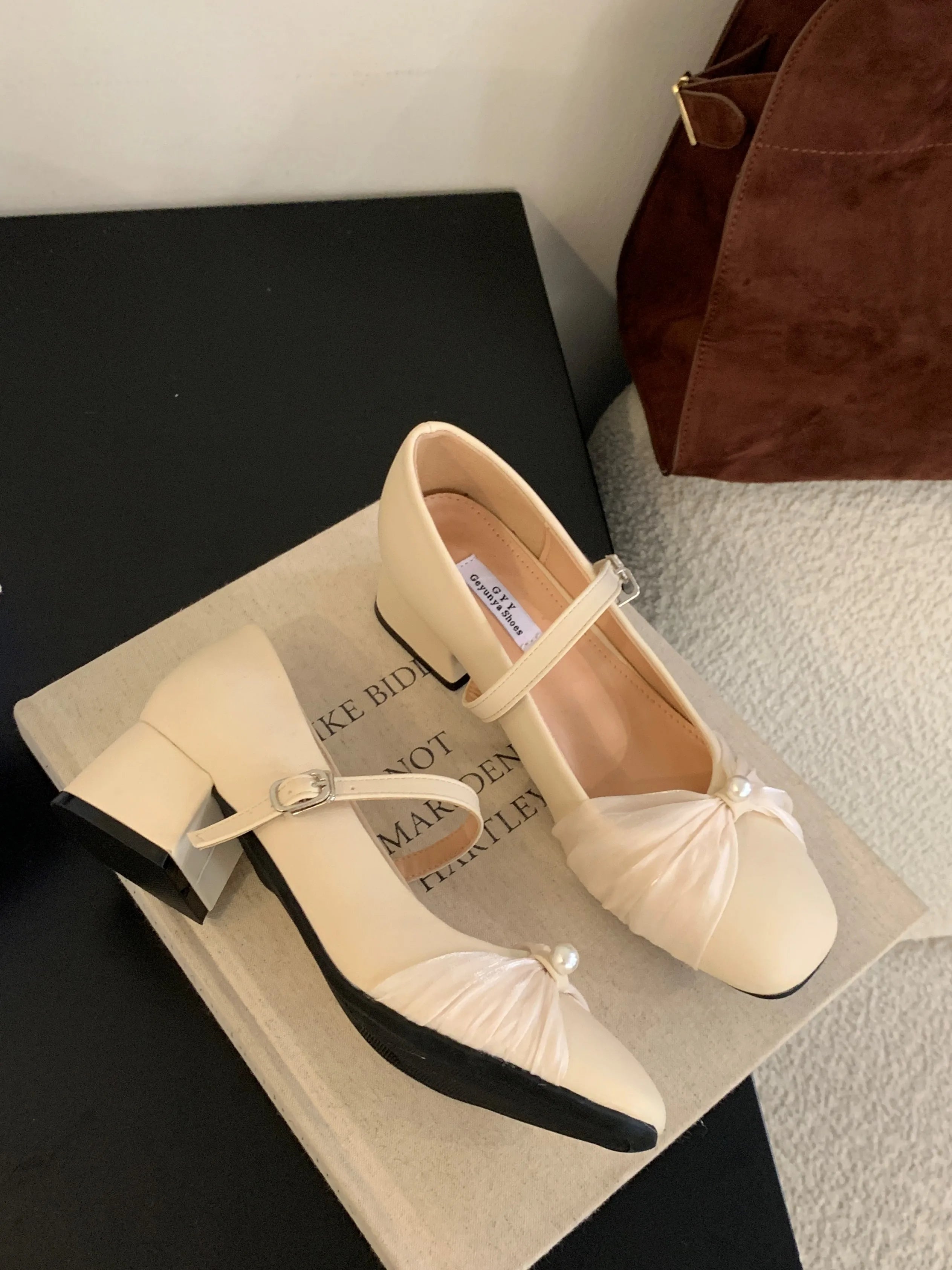 LIZAKOSHT  -  New Women's Shoes with Thick Heel, Square Toe, Shallow Mouth, High Heels, Mary Jane Single Shoes