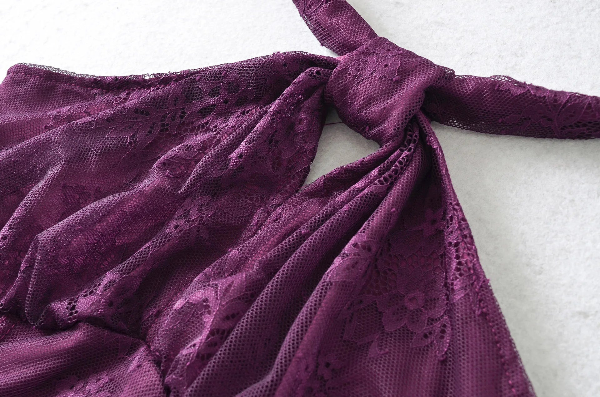 LIZAKOSHT  -  Hollow Tie Up Halter Printed Neck Solid Color Corset Top Summer 2025 Fashion Lace Streetwear Woman Elegant Sexy Tank Tops