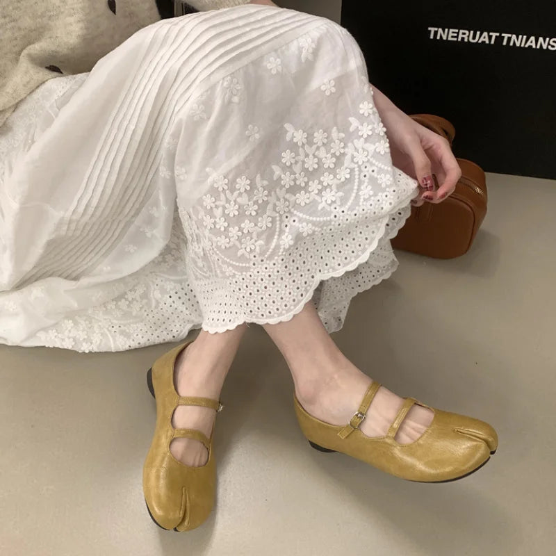 LIZAKOSHT  -  Spring New Tabi Ninja Shoes Women Round Spilt Toe Shallow Buckle Ballet Shoes Fashion Eelgant Low Heels Mary Jane Single Shoes