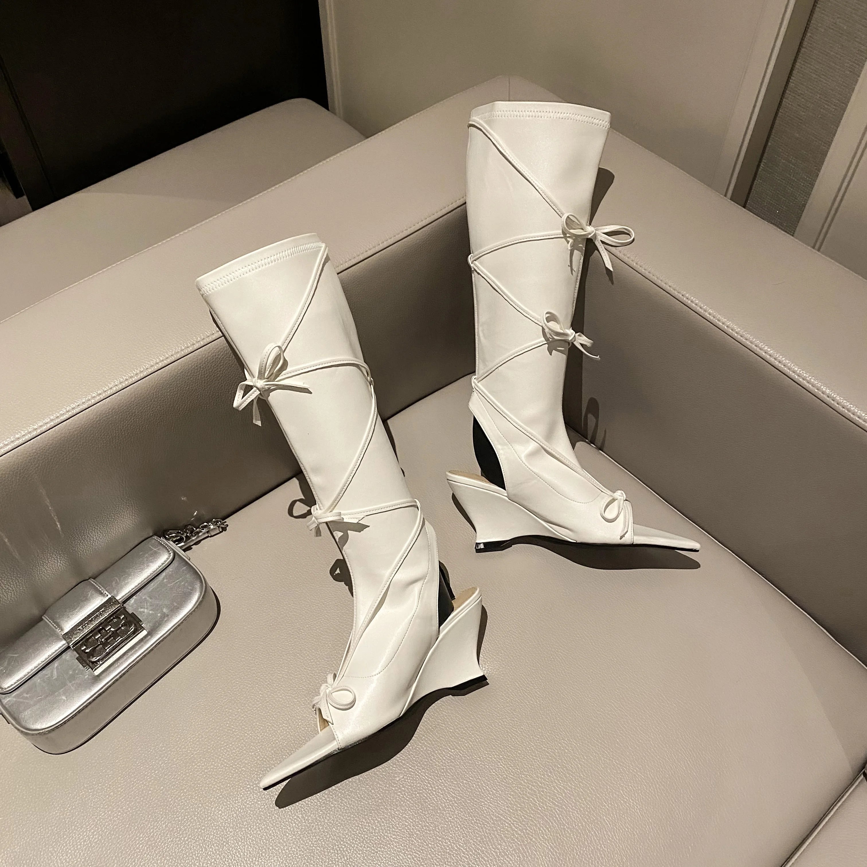 42776336826574|42776336957646|42776336990414|42776337023182|42776337055950|42776337187022