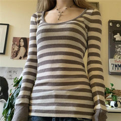 LIZAKOSHT  -   Women Y2k Grunge Striped Long Sleeve Tops Crew Neck Fall Slim Fit T Shirts 2000s Gothic Harajuku Aesthetic Tee Tops