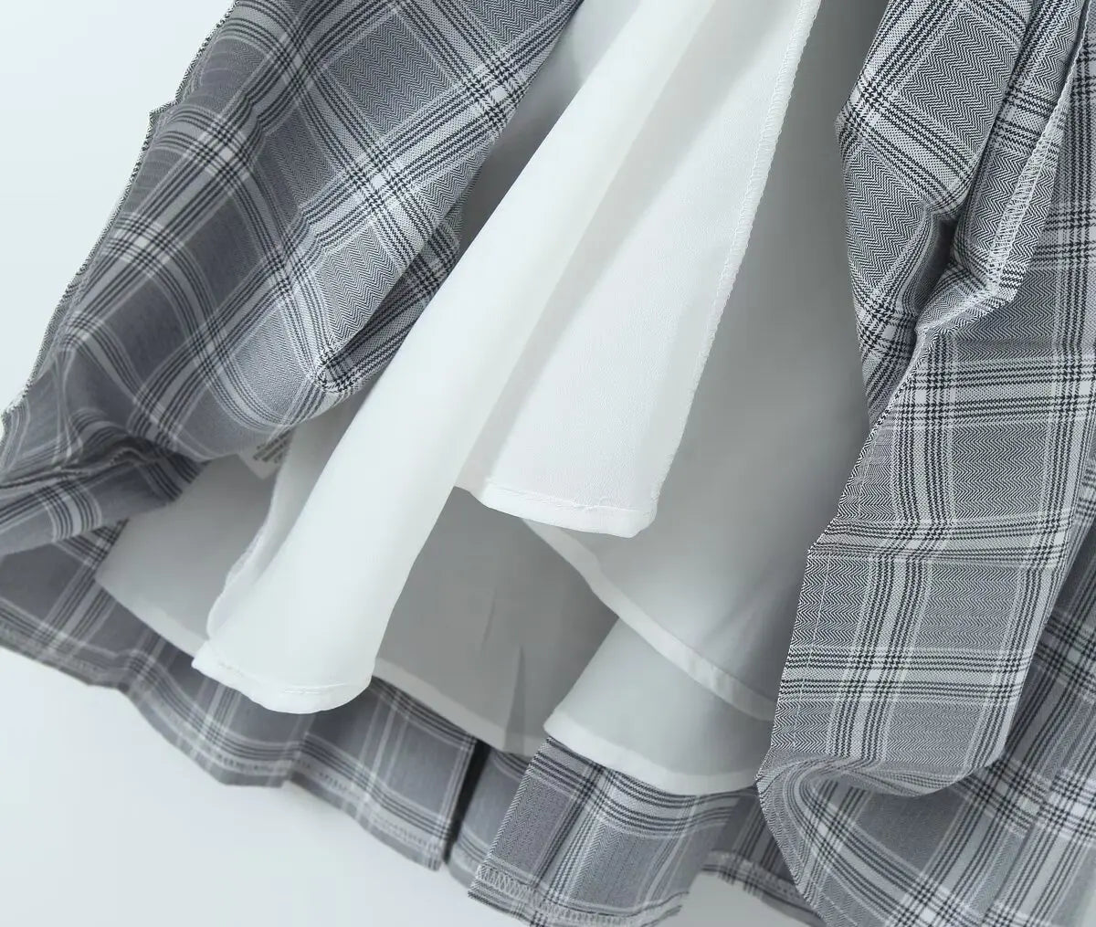 LIZAKOSHT  -  Europe and America Wind Summer New French Retro Sexy Spice Girl Plaid Pure Desire Slim Pleated Skirt.
