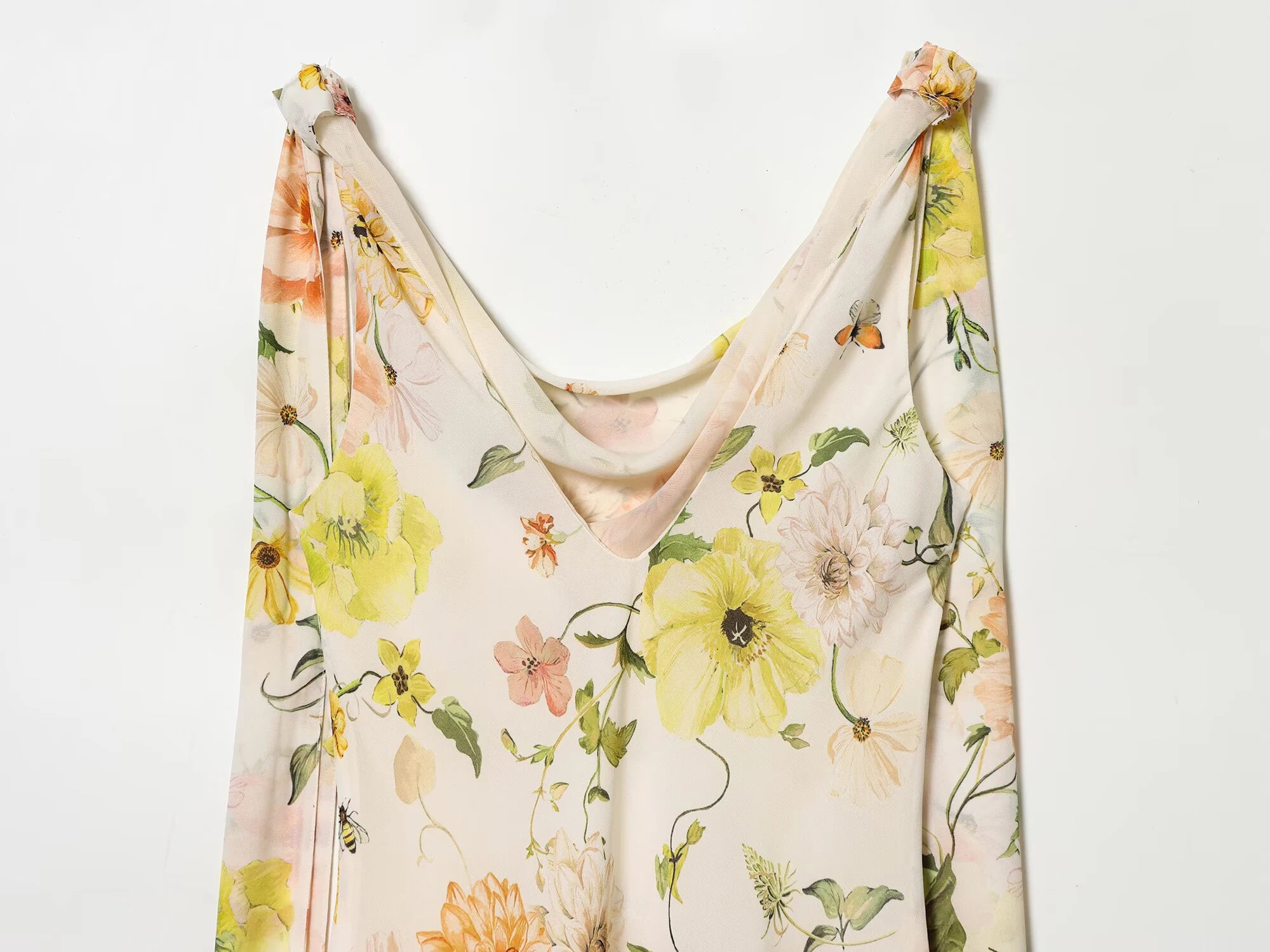 LIZAKOSHT  -  European and American style women's floral dress with irregular swing collar design in winter, one-piece skirt