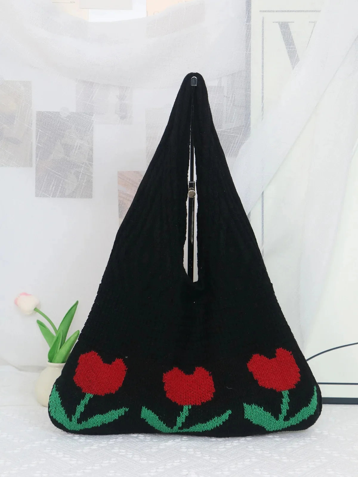 LIZAKOSHT  -  Floral Knitted Hollow out Yarn Single Shoulder Bag Vintage Style round Cylinder Soft Polyester Fiber Beach Travel Handbag