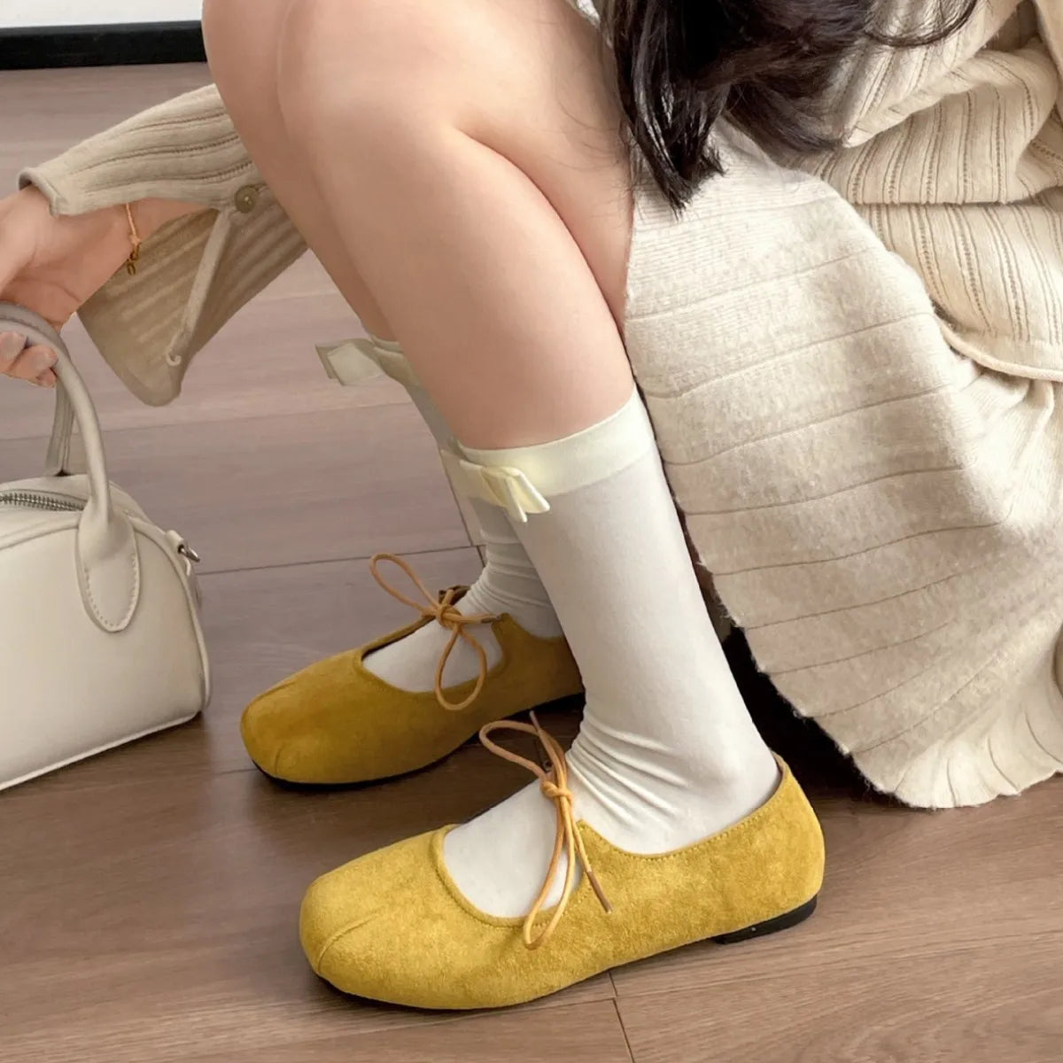 LIZAKOSHT  -  Retro versatile shallow mouth flat-soled single shoes women's new autumn skirt soft-soled Mary Jane shoes