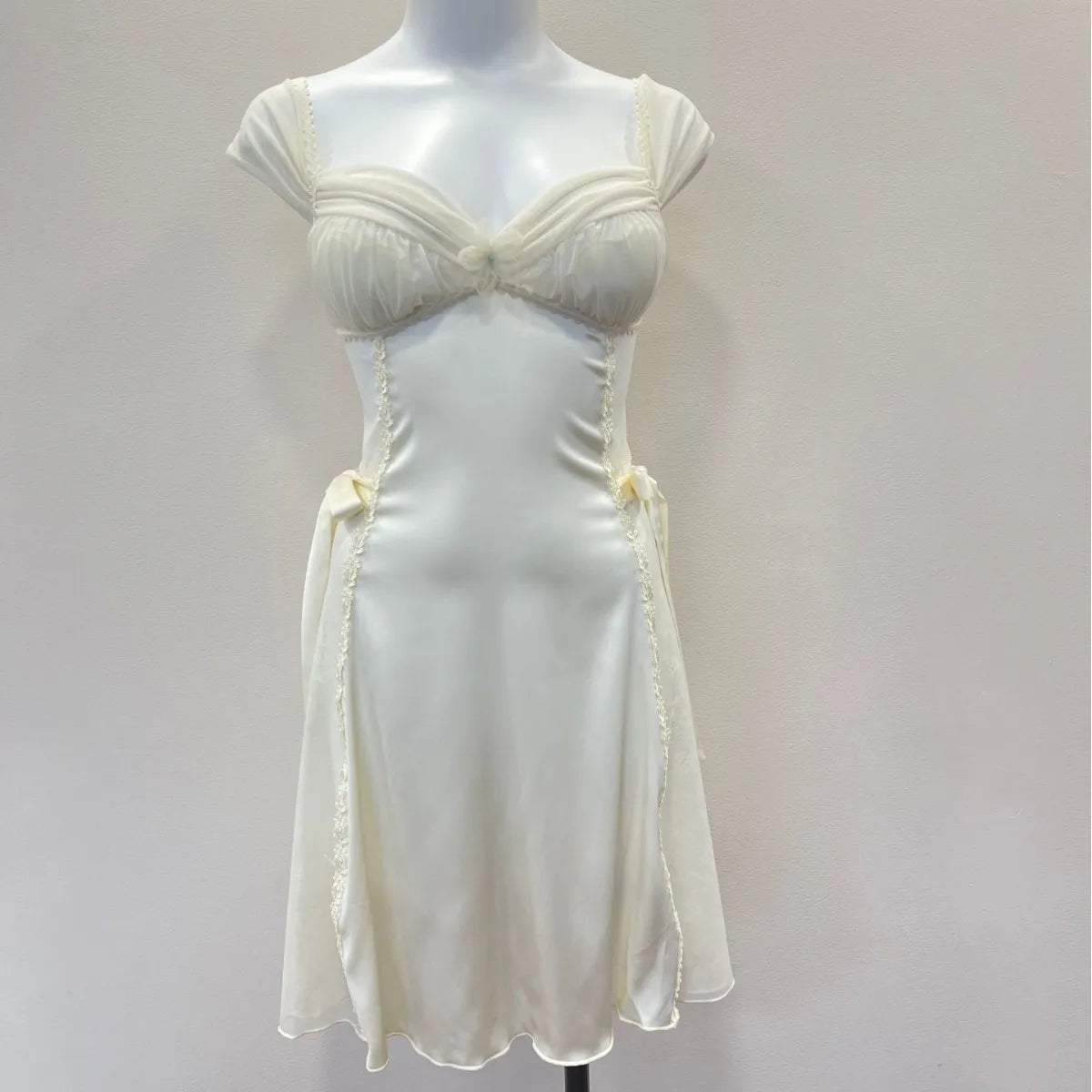 LIZAKOSHT  -  New Women's Nightgowns with Chest Pad Pleated Thin Suspender Nightdress Sexy Lingerie Close-fitting Slim Nightwear for Ladies