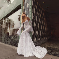 Sweetheart 3/4 Flare Sleeves Mermaid Lace Weddding Dresses Backless See Through  And Zipper Bridal Gowns