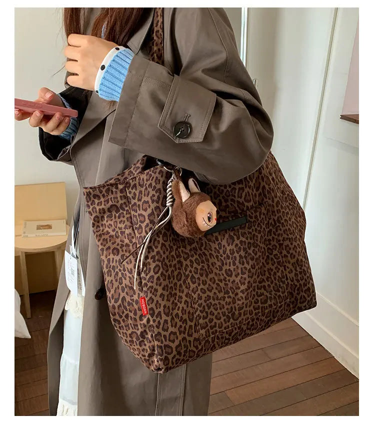 LIZAKOSHT  -  Retro Maillard Shoulder Bag Women Large Capacity Simple Tote Bag Winter Fashion Comfortable and Versatile Texture Storage Bags