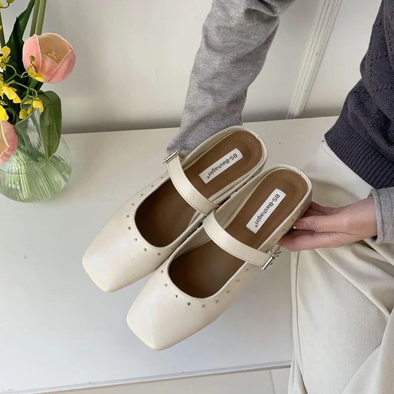 LIZAKOSHT  -  British Style Mule Slippers Women Flat Heel Shoes Brand Rivet Slide Casual Loafer Casual Flip Flops Female Outdoor Slipper Muje