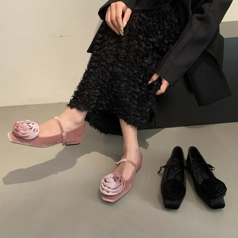 LIZAKOSHT  -  Velvet Flowers Flat Mary Jane Shoes for Women Shallow Elegant Dress Shoes Comfort Soft Sole Square Toe Designer Ballet Shoes
