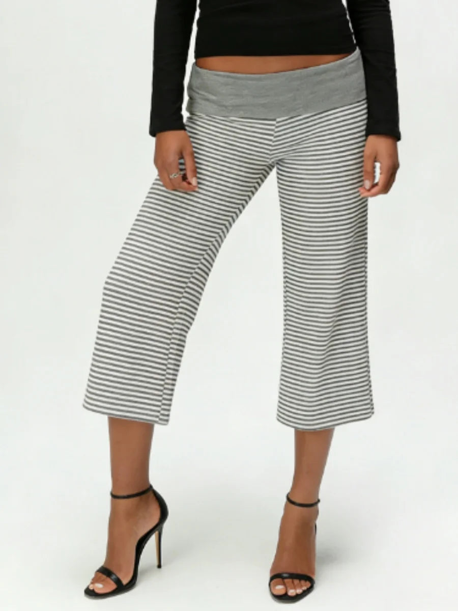 LIZAKOSHT  -  Loose Stretchy Fold Over Capri Pants for Women Low Rise Wide Leg Yoga Capris Summer Cute Going Out Cropped Pants Streetwear