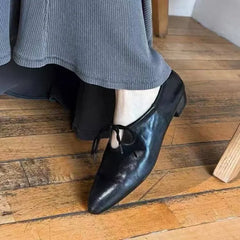 LIZAKOSHT  -  Women's Loafers Autumn Retro Pointed Toe Lace-Up Front Soft Sole Comfortable Block Heel Low Heel Small Leather Shoes