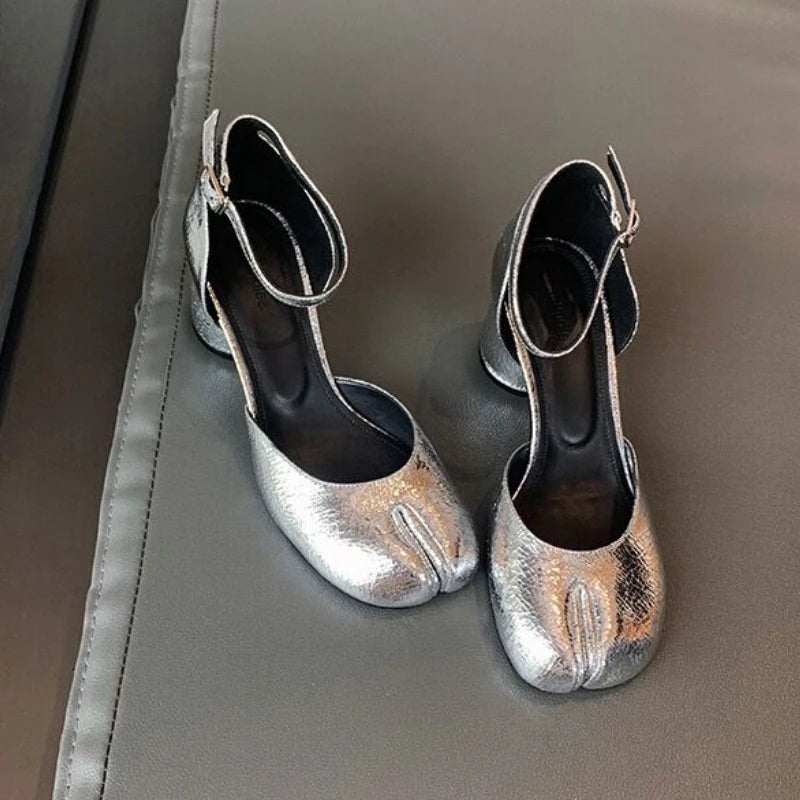 Lizakosht Women Fashion Split Toe Ninja Tabi Pumps High 6cm Heels Mary Janes Round Head Shoes Buckle Strap Shallow Sandals Shoes