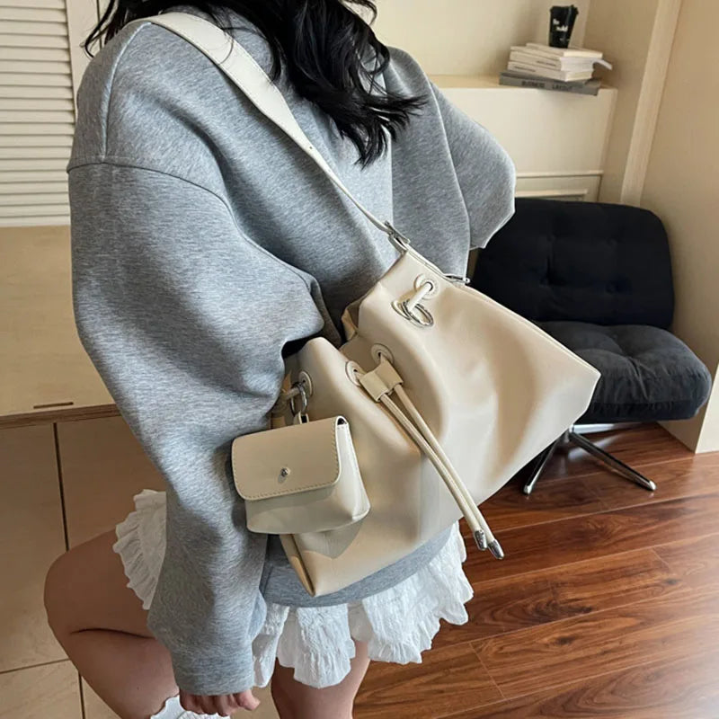LIZAKOSHT  -  Women'S Drawstring Bucket Bag Fashion Casual Shoulder Bag Large Capacity Tote Bag Crossbody Bag Adjustable Shoulder Strap