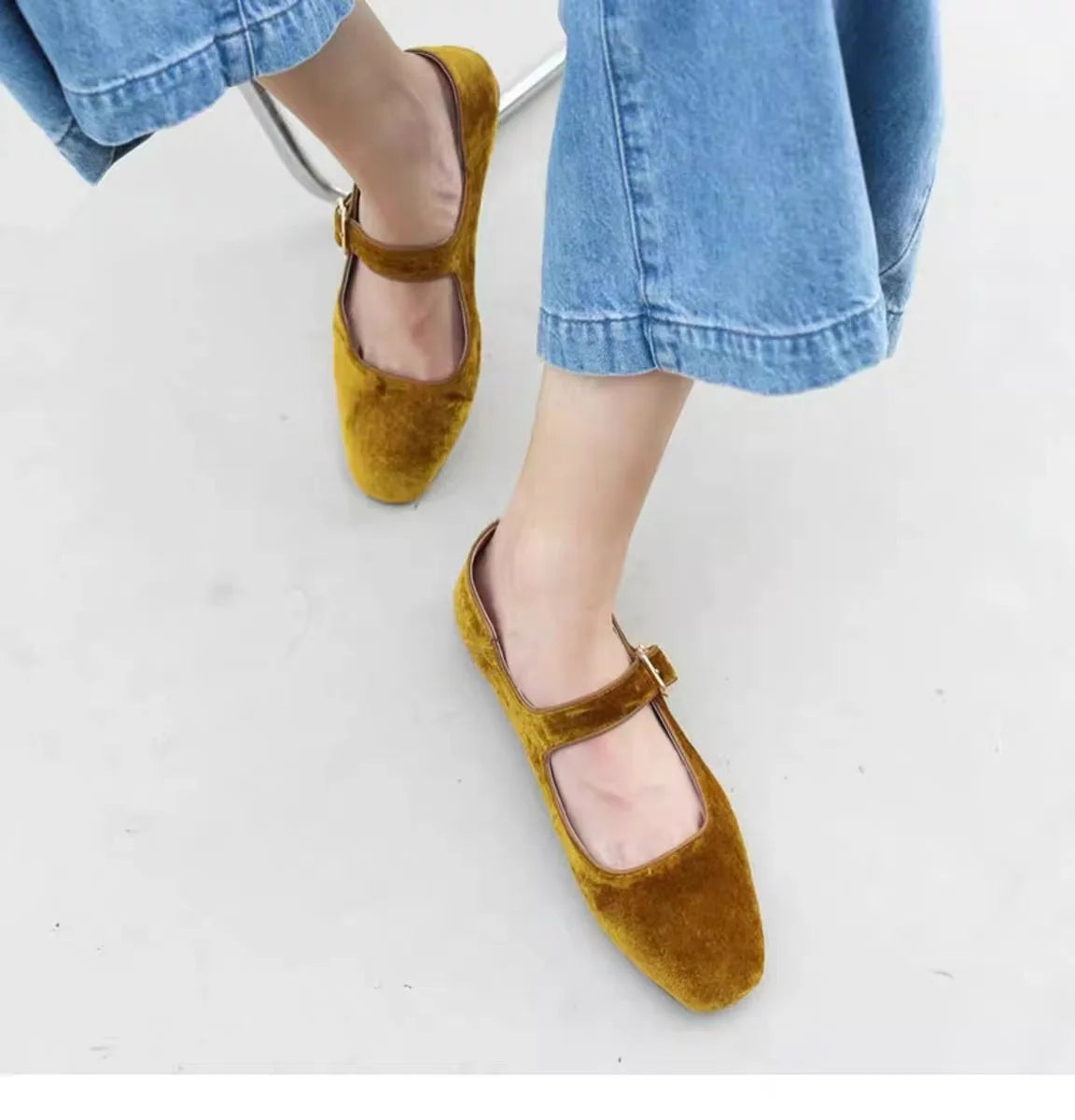 LIZAKOSHT -  Designer Women Velvet Mary Janes Belt Strap Shoes Ladies Square Toe Flats Ballerina Dress Barefoot Loafers Brides Ballets Femmes