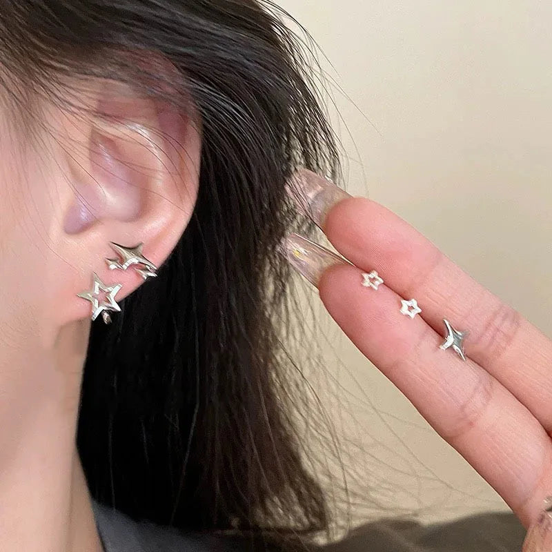 Lizakosht Y2K Shinning Pentagram Star Stud Earring for Women Punk Gothic Silver Color Helix Piercing Ear Bone Nail Jewelry Accessories