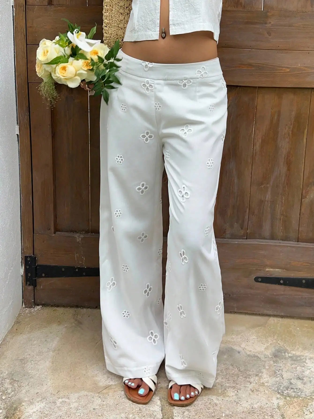 LIZAKOSHT  -  Hollow-Out Embroidered Textured White Women's Suit Trousers