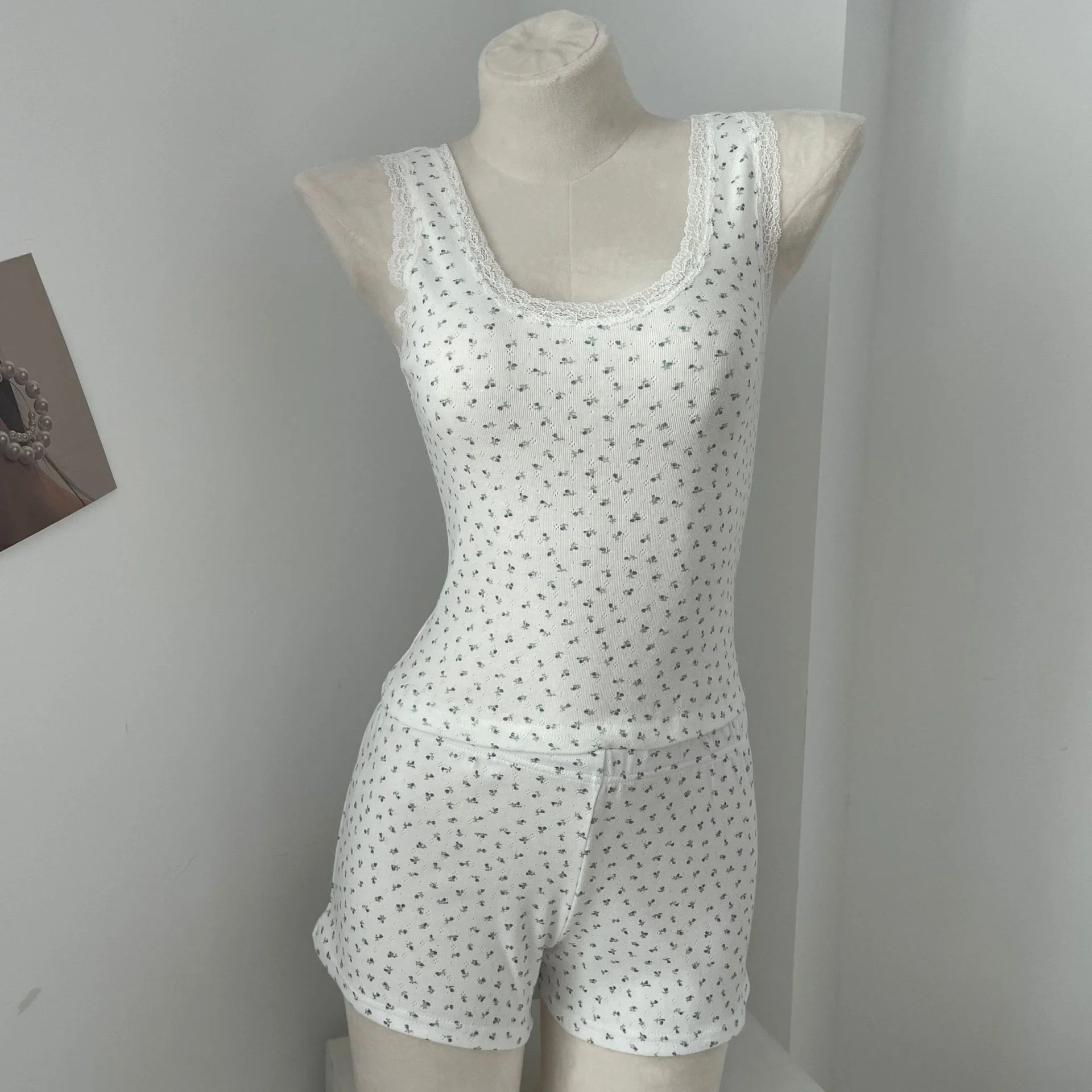 LIZAKOSHT  -  Brandy & Mandy Floral Lace Bow Halter Slim Tank Top Sweet Camisole Summer Fashion