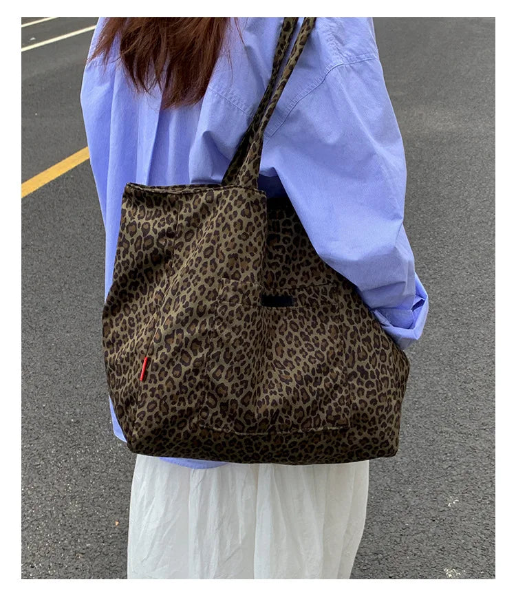 LIZAKOSHT  -  Retro Maillard Shoulder Bag Women Large Capacity Simple Tote Bag Winter Fashion Comfortable and Versatile Texture Storage Bags