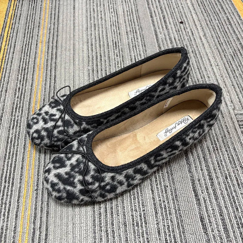 LIZAKOSHT  -  Winter Female Round Toe Ladies Flat With Plush Shoes  New Autumn Butterfly-Knot Fashion Fur Flats Slip On Shoes For Women Ballet
