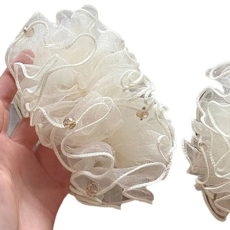 LIZAKOSHT  -  1PC White Veil Hydrangea Scrunchie with Crystal Hair Ornament, Elegant Bun Hair Rope, New Style Hair Accessory
