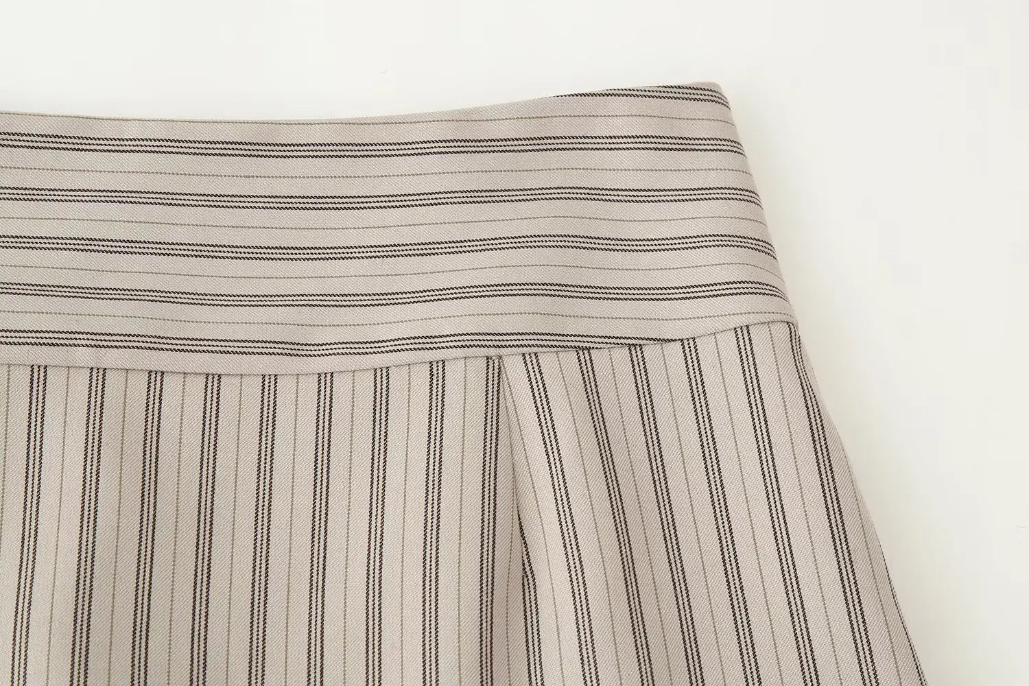 LIZAKOSHT  -  Fashionable A-Line  Skirt Women's Clothing Stripe Decorative Button Short Skirt Pants Polyester Fabric mid Waist Design
