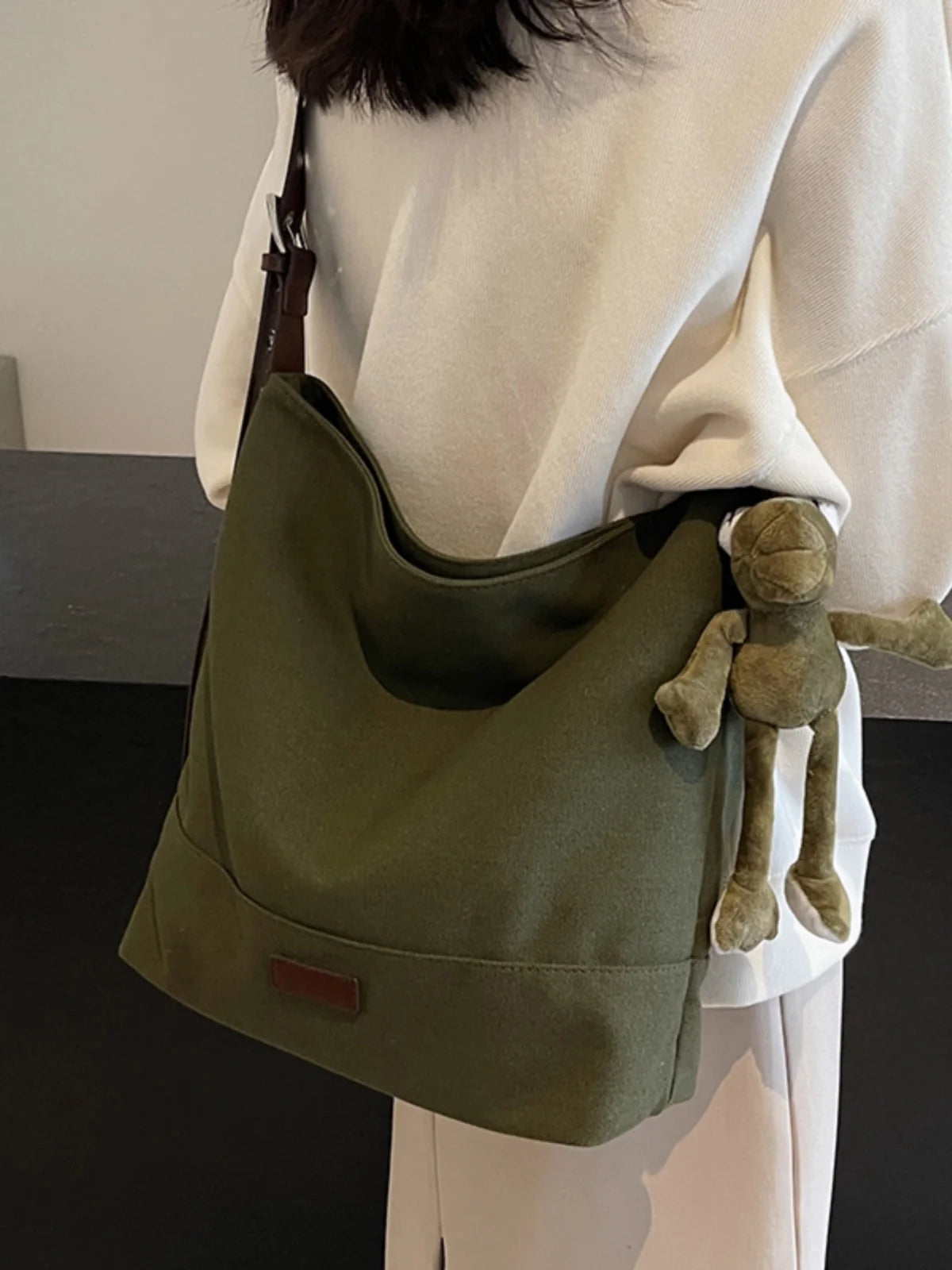 LIZAKOSHT  -  Casual Versatile oulder Bag for College Girls 8-20 Years Old Crossbody Commuter Bag Magnetic Bule Closure Large Size