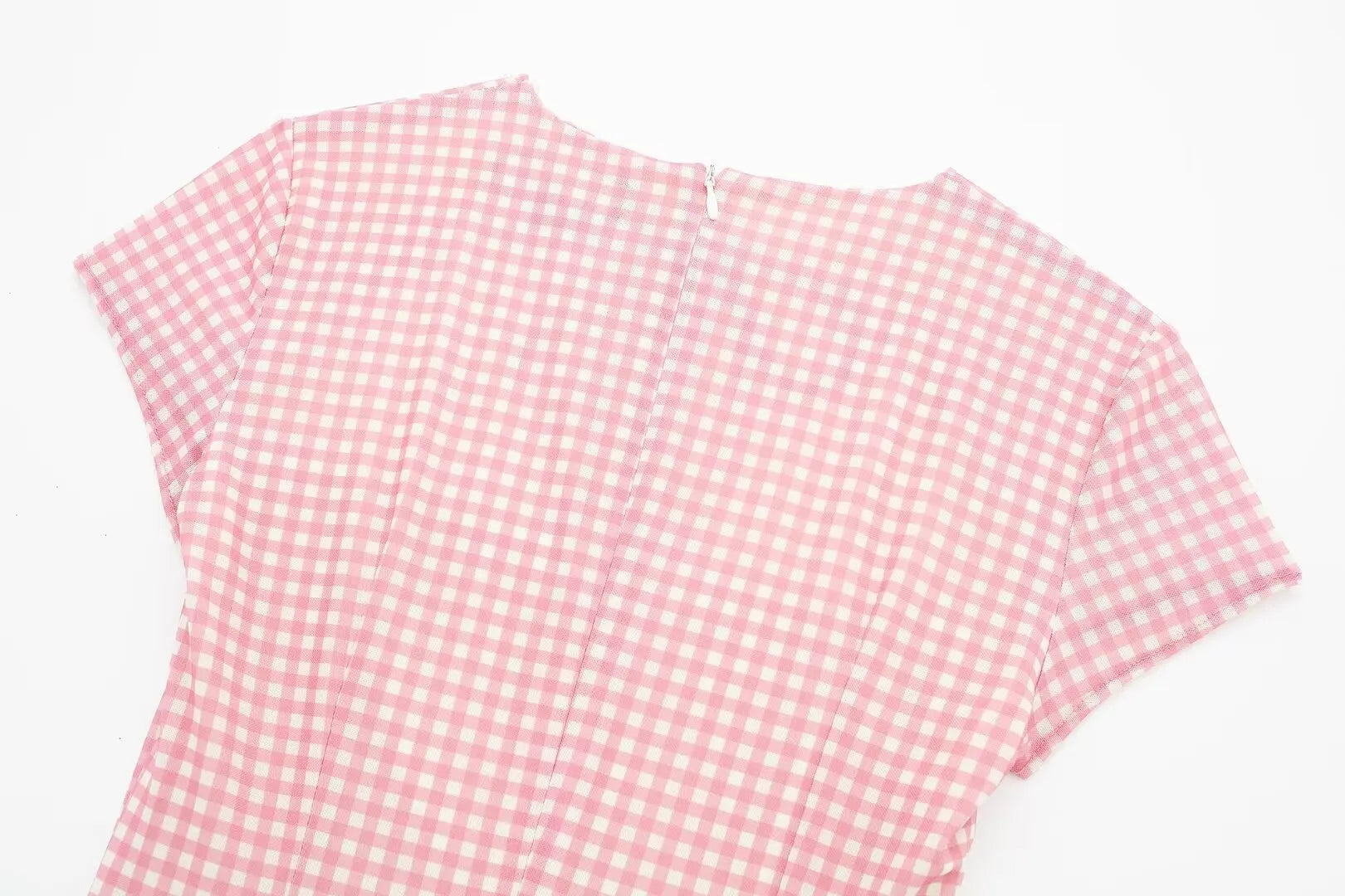LIZAKOSHT  -  Spring/summer European and American Ladies' Short-sleeved Dresses with Small Plaid Pink Ribbons and Knotted Bows.