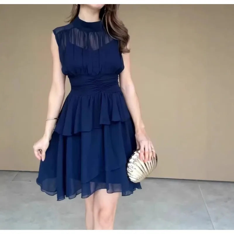 LIZAKOSHT  -  2026 Spring New Pure Desire Wind Coffee Break French Round Neck Waist Elegant Dress