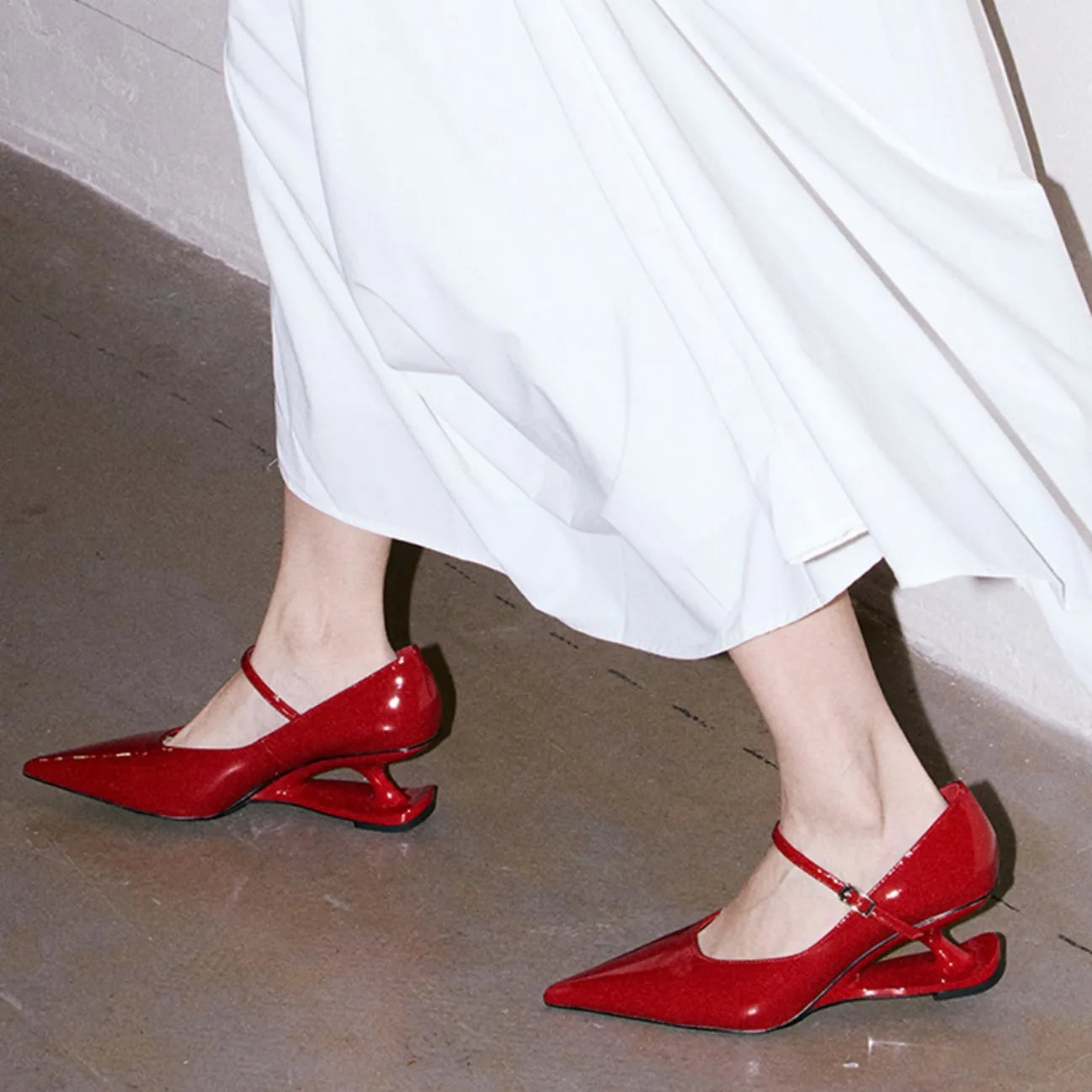LIZAKOSHT  -  Red Heel Women's Mary Jane Shoes New Pointed Toe Style Buckle Leather Shoes Black Fashion Party Casual Shoes