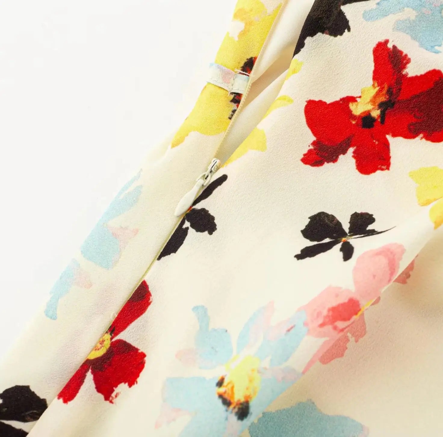 LIZAKOSHT  -  French style Beige Floral Print V neck Sleeveless Dress Women V Back Lacing Up Bow Waist A-line Short Tank Dresses Summer Robe