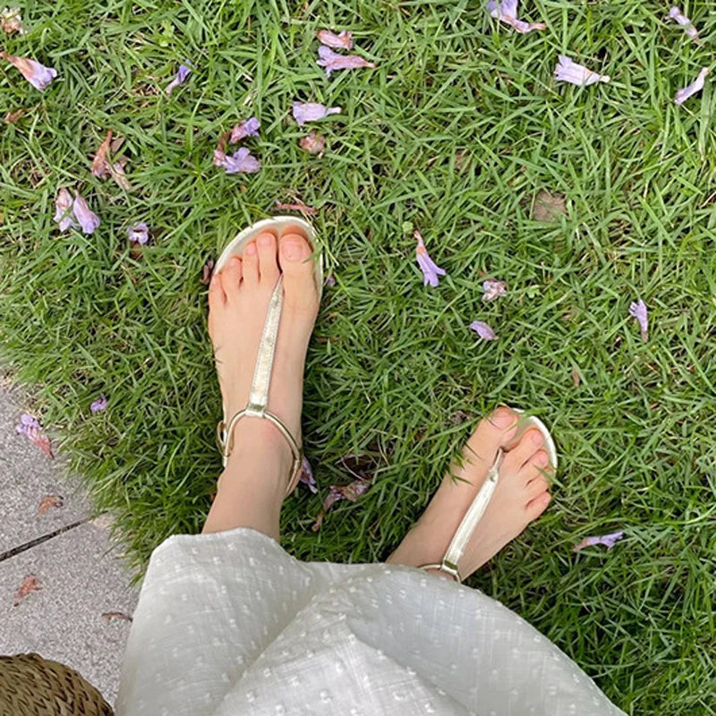LIZAKOSHT  -  Summer Clip Toe Thong Flipflops Ladies Gold Gladiator Sandals Flats Narrow Band Roman Shoes Female Antiskid Beach Sandalias