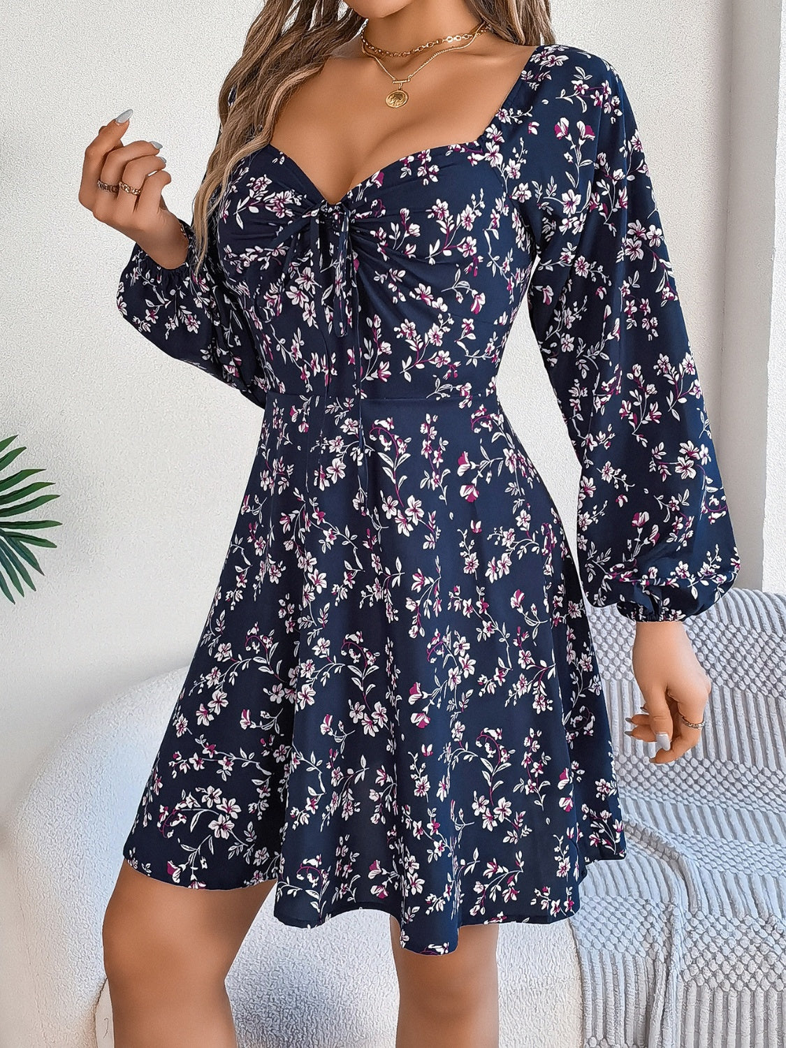 LIZAKOSHT  -  Printed Sweetheart Neck Balloon Sleeve Mini Dress