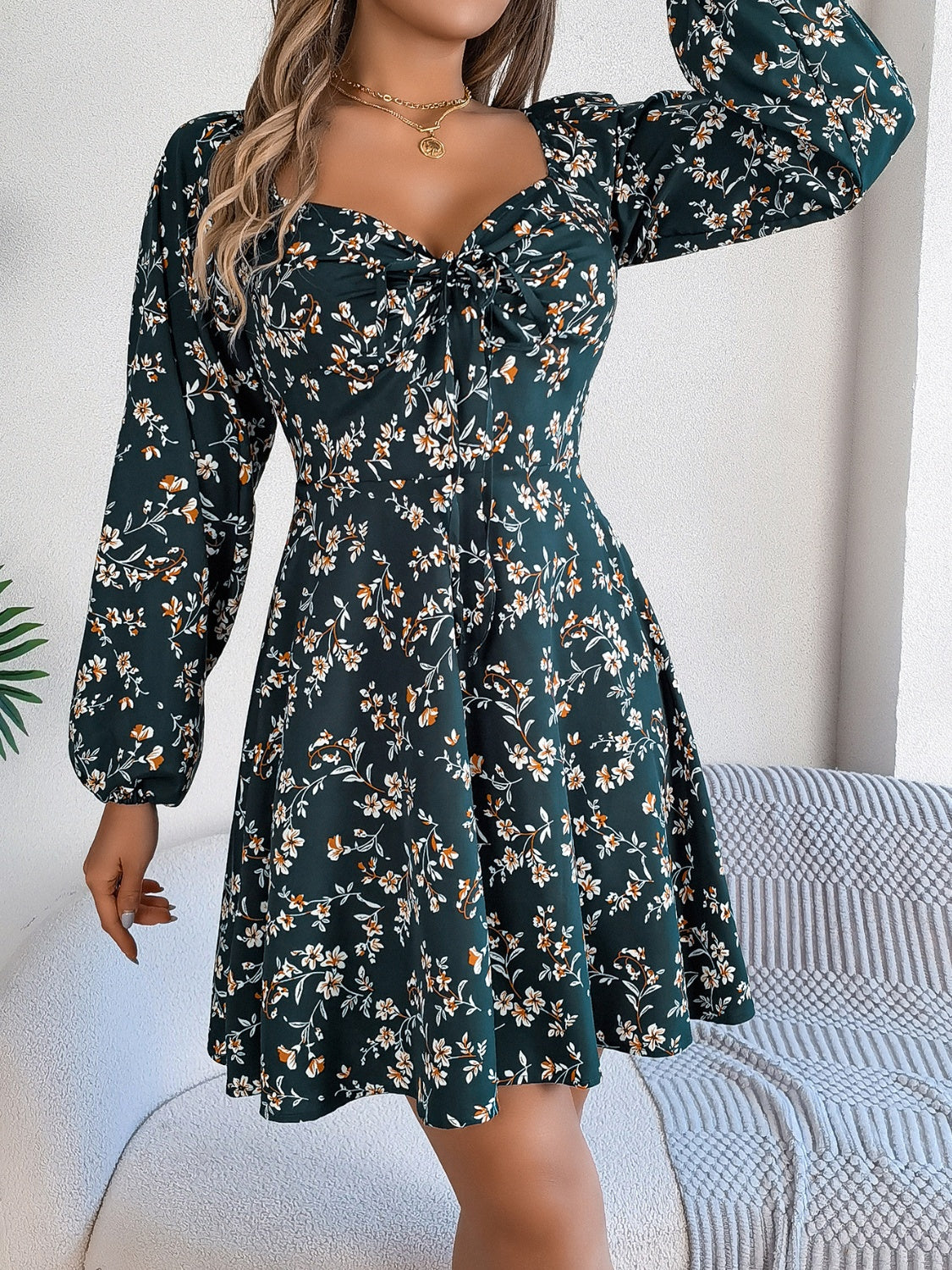 LIZAKOSHT  -  Printed Sweetheart Neck Balloon Sleeve Mini Dress