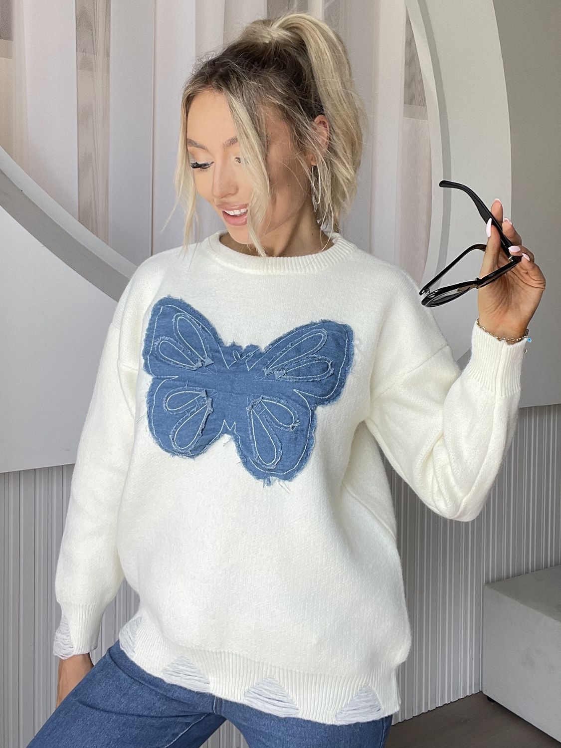 LIZAKOSHT  -  Butterfly Round Neck Long Sleeve Sweater