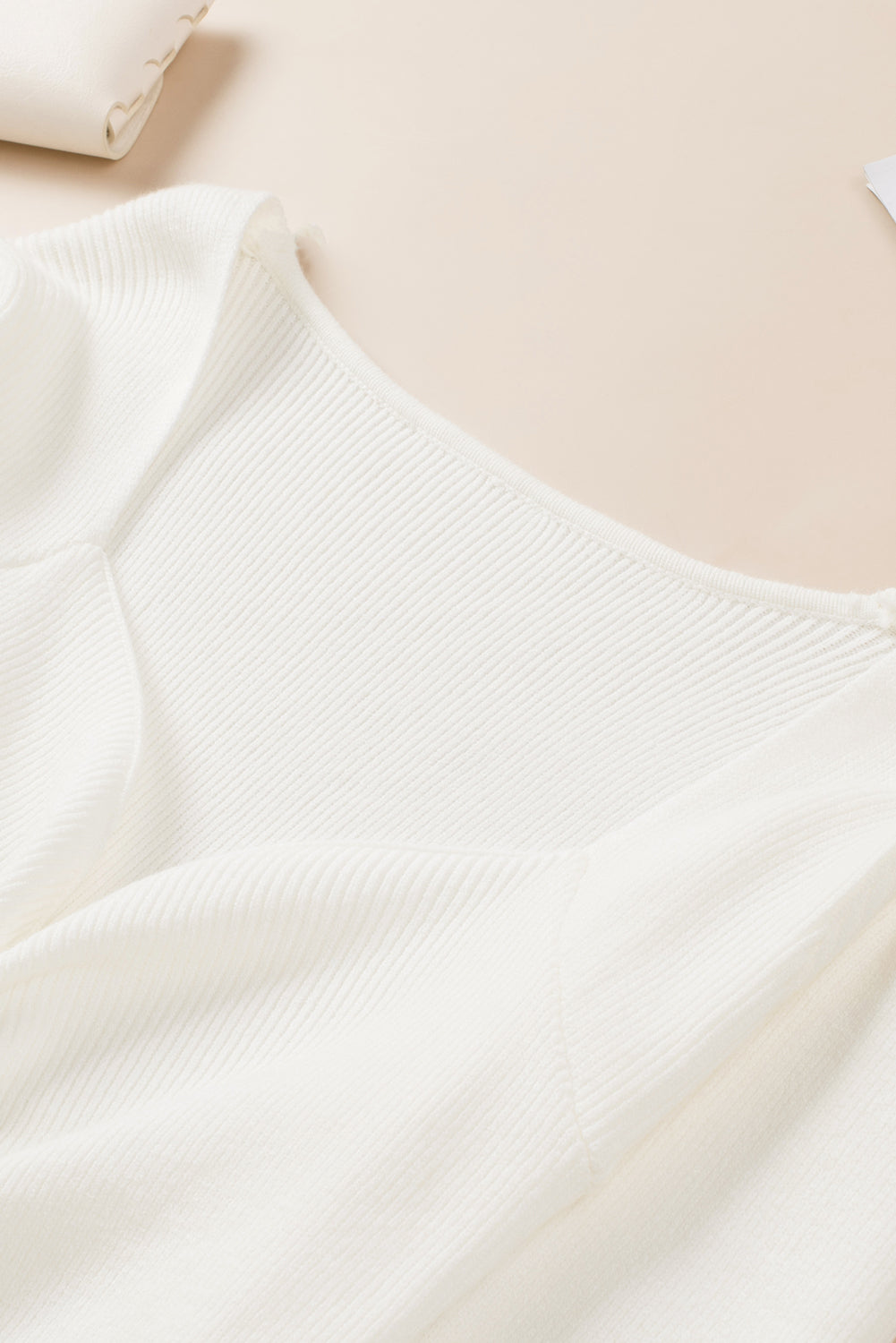 LIZAKOSHT  -  Sweetheart Neck Long Sleeve Sweater