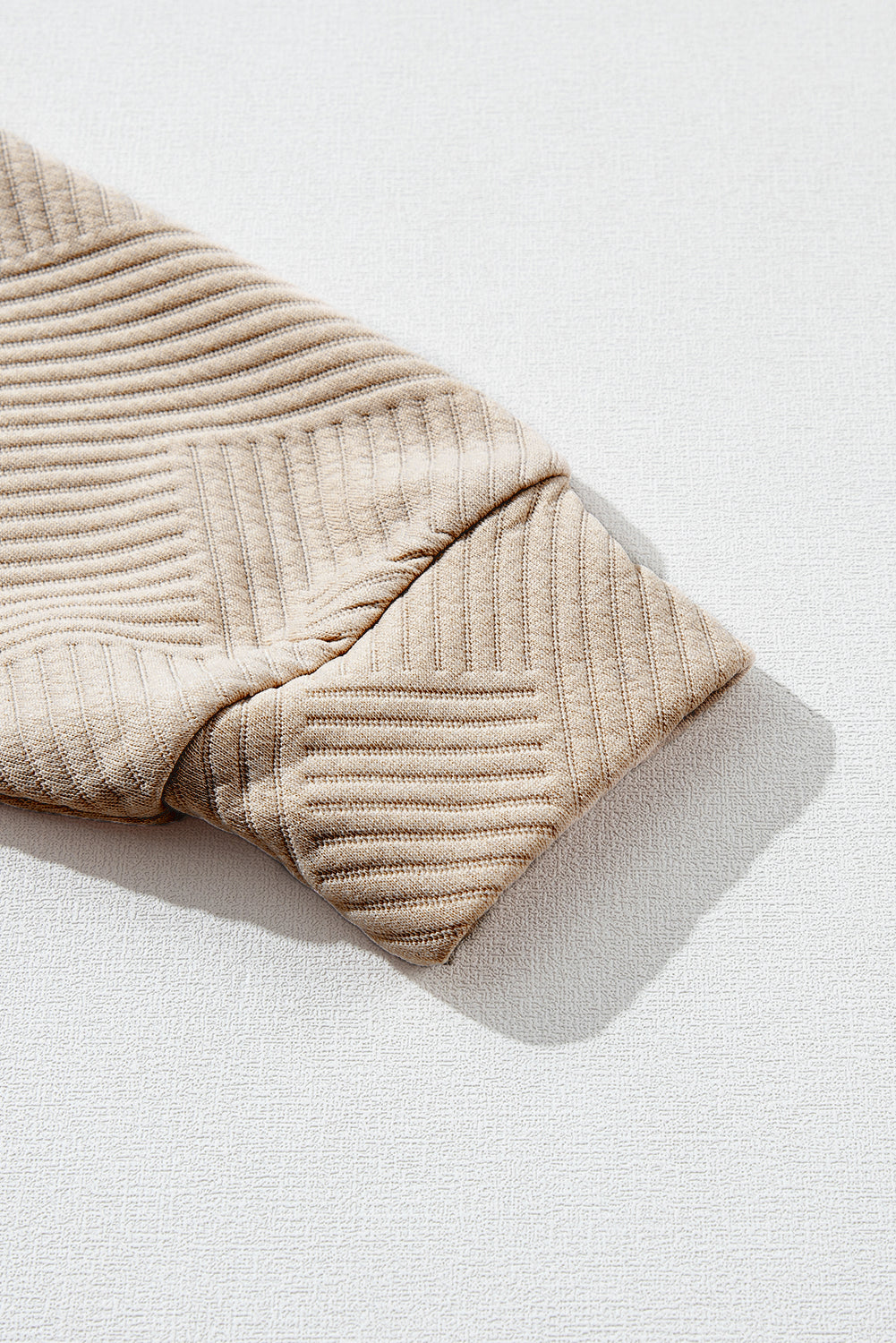 LIZAKOSHT  -  Textured Turtleneck Long Sleeve Sweatshirt